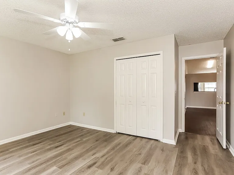 3268 Avalon Dr — Photo 13