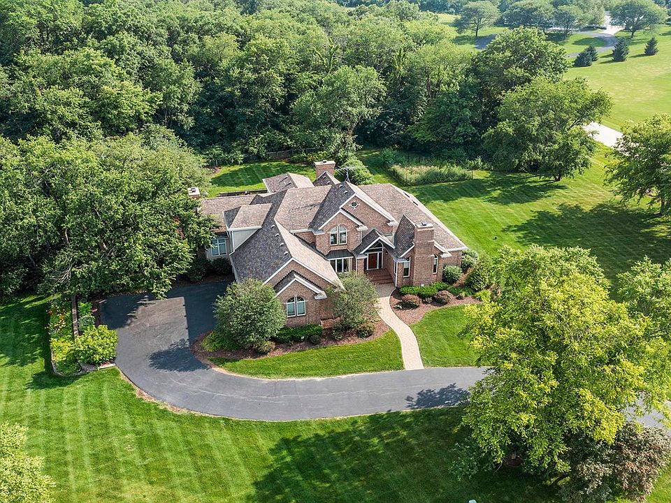 1293 Tuneberg Pkwy, Belvidere, IL 61008 Zillow