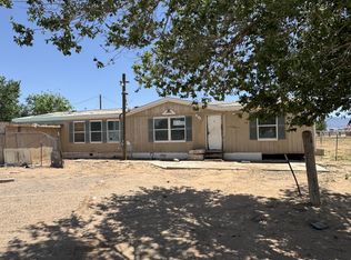 3 Saxon Rd, Los Lunas, NM 87031