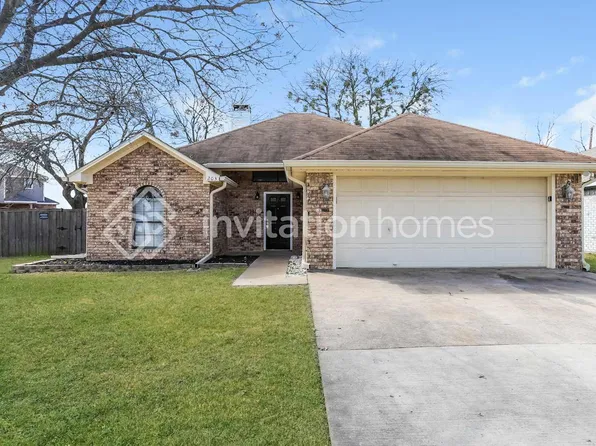 203 Bowie St, Forney, TX 75126