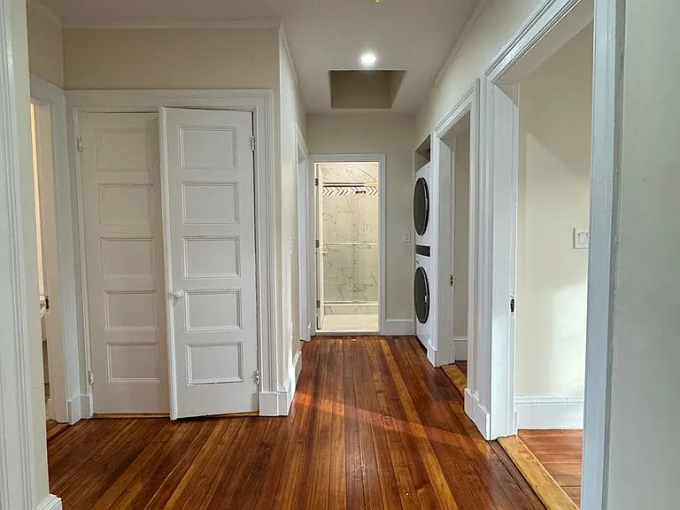 8 Wadsworth St — Photo 5