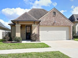 111 Biscayne Ln, Lafayette, LA 70508