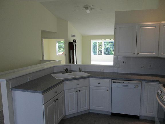5th image of 2358 Whimbrel Ct NE #50