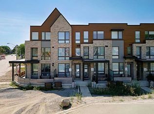 4 Deep Roots Ter, Toronto, ON M6A0E6