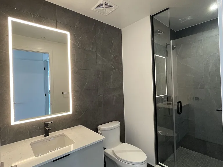 609 Sherbourne St #4402 — Photo 11