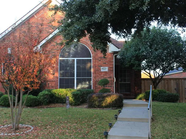 8445 Grand Canyon Dr, Plano, TX 75025