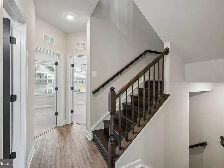 7202 Mountaineer Dr — Photo 18