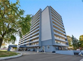 640 West St #504, Brantford, ON N3R6M3