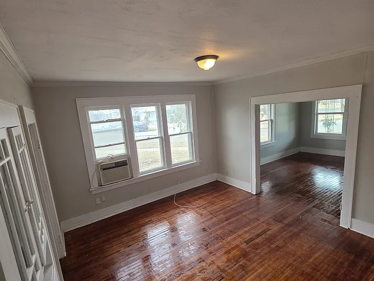 1401 Monroe St #B — Photo 3