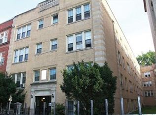 1421 W Farwell Ave APT 03, Chicago, IL 60626