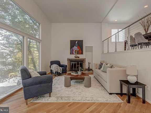 3rd image of 5036 1/2 Dana Pl NW