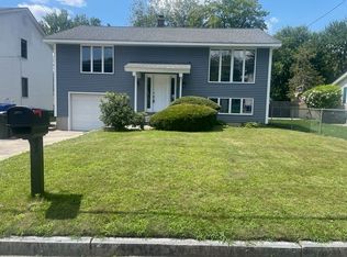136 Tavistock St, Springfield, MA 01119