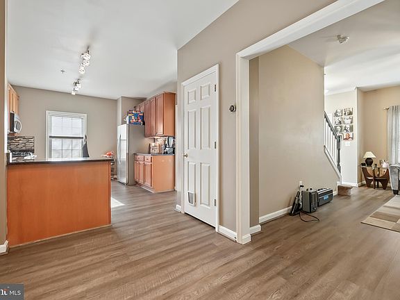 5th image of 2860 Chinkapin Oak Ln