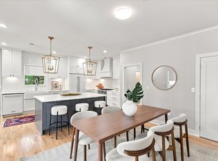 1136 Woodlawn Ave, Dallas, TX 75208