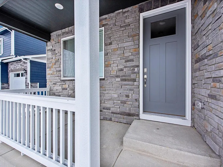 1573 Northcroft Dr — Photo 4