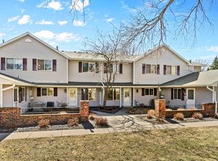 7646 13th St N, Oakdale, MN 55128