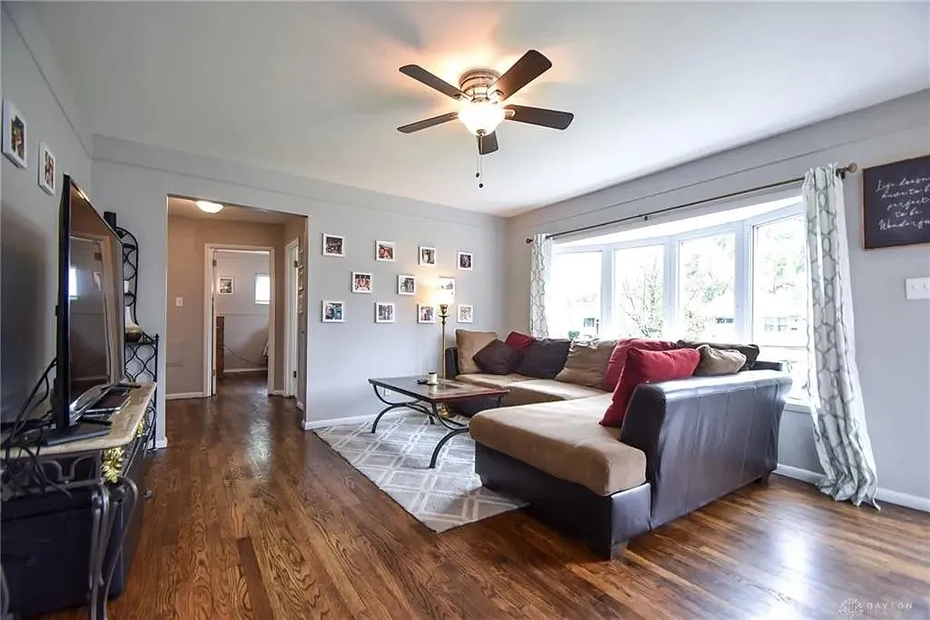 3 bed, 1450 sqft, $1,495 — Photo 3
