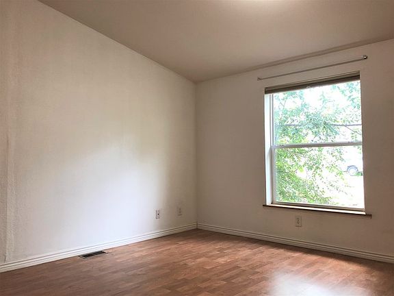 5th image of 3421 W Arkansas Ave #2