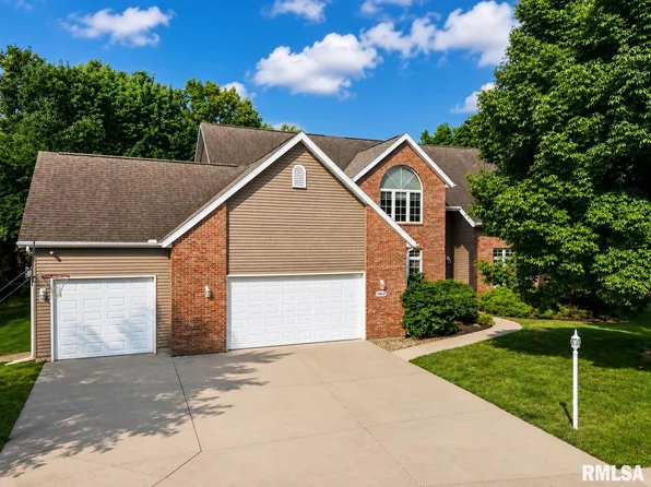 10627 N Dana Dr, Peoria, IL 61615