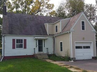 260 Elmberta St, Mauston, WI 53948