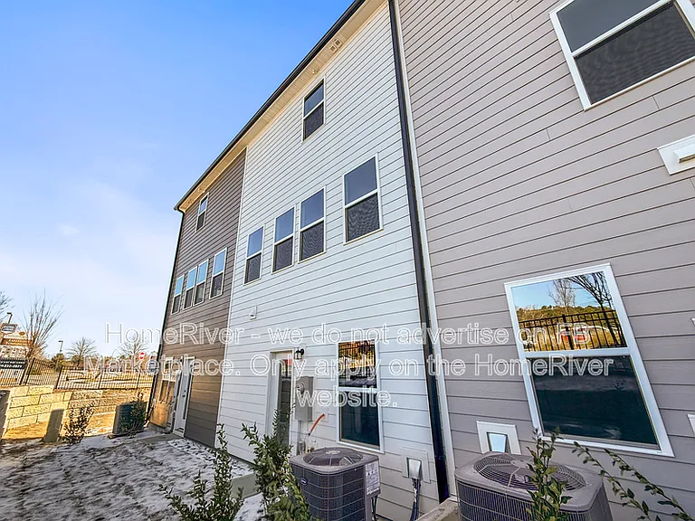 2021 Fishamble St — Photo 16