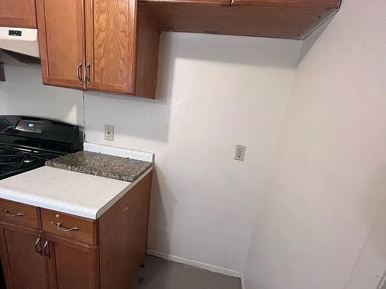 4406 Dovewood Dr — Photo 3