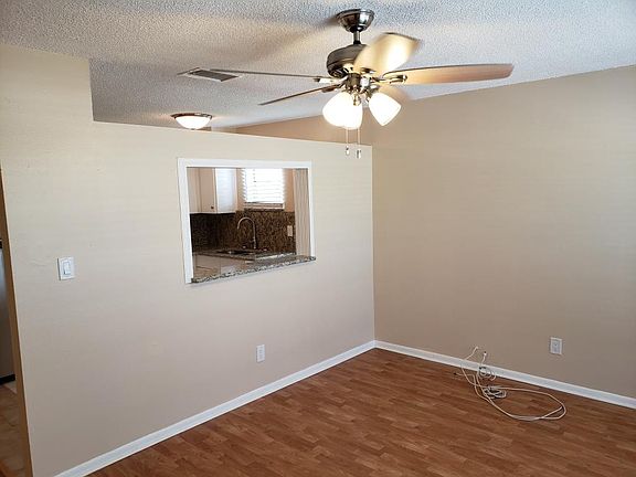 2nd image of 2768 46th Ave N