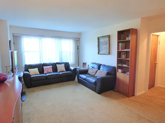 Sold by Pride Estates | media 16