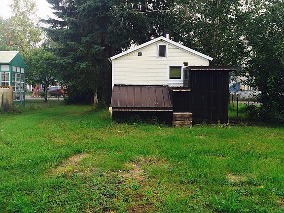 5th image of 605 Noyes St