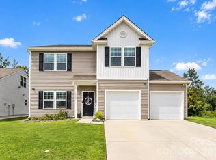 10304 Holly Park Dr, Charlotte, NC 28214