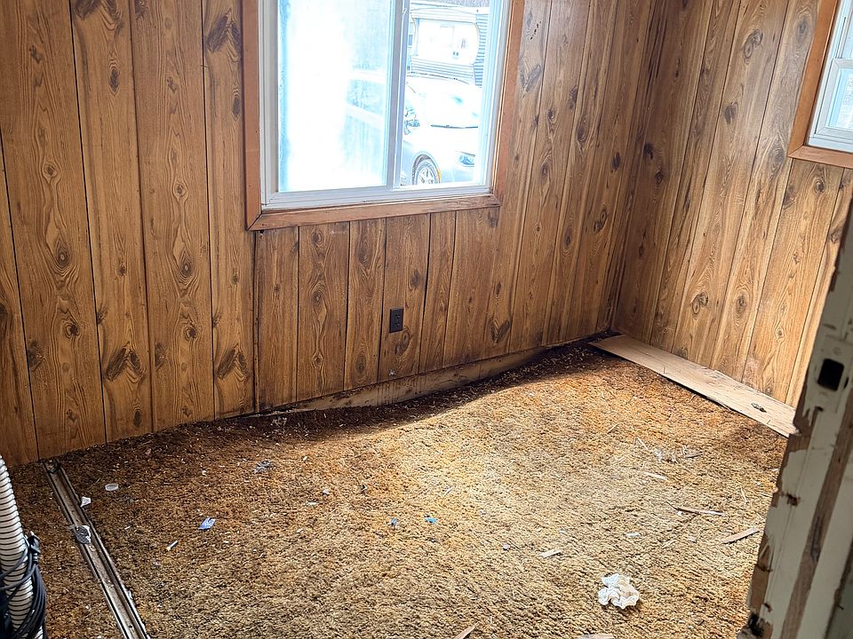 2nd image of 3805 S State Road 340 #7