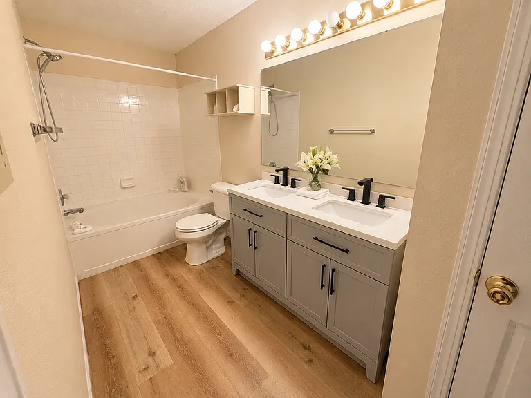 12754 Crescent Dr — Photo 34
