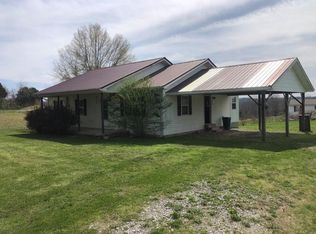 710 Evans School Rd, Albany, KY 42602