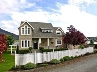5663 S Campbell Lake Rd, Anacortes, WA 98221