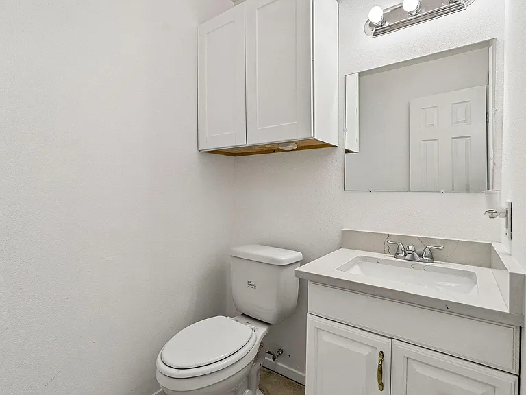 5809 Coventry Ln — Photo 13