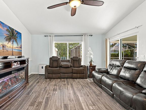 2nd image of 17465 Butler Rd