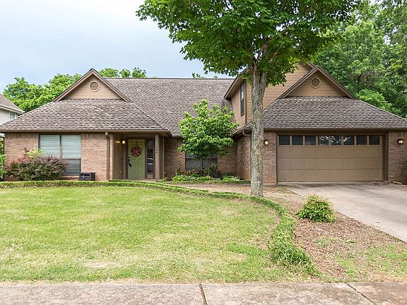 4th image of 3344 N Southridge Dr