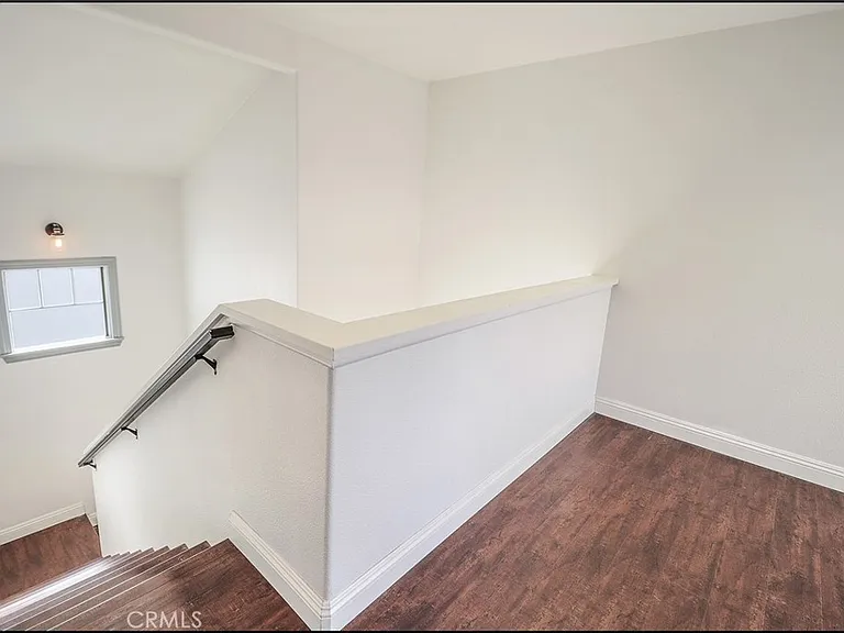 5 Chatham Ct — Photo 13