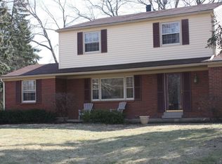 430 Walsingham Ct, Dayton, OH 45429