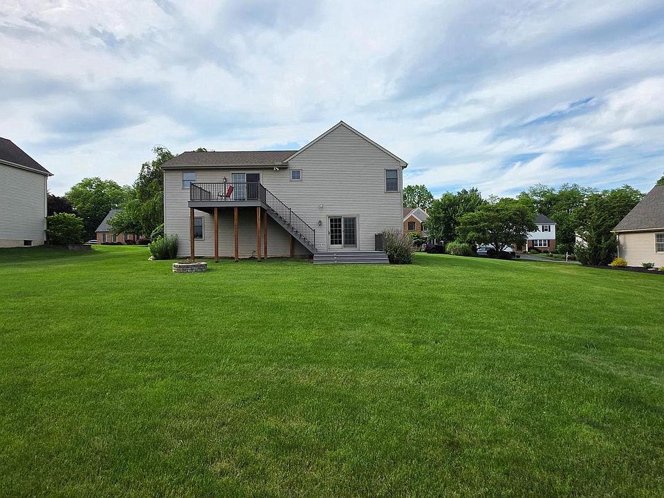 2nd image of 65 Brookfield Dr