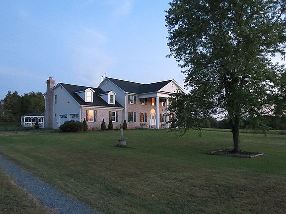 5th image of 10801 Gallop Ln