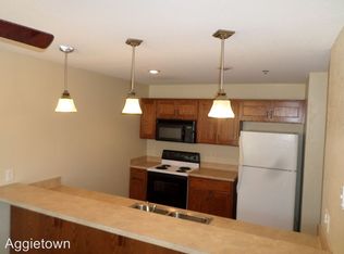 1020 Bluemont Ave APT 103, Manhattan, KS 66502