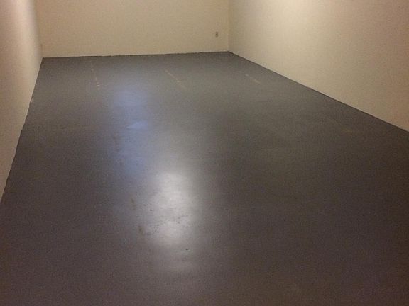 5th image of 47 Marc Ln