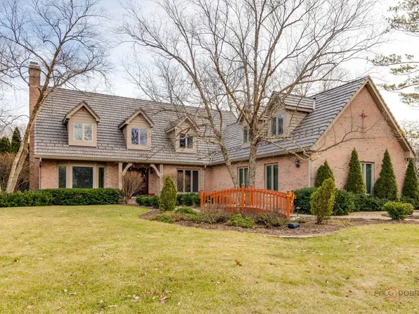 226 Brampton Ln, Lincolnshire, IL 60069