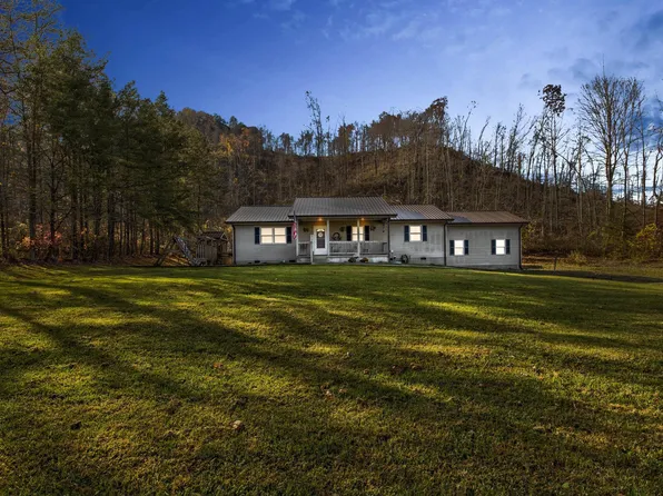 629 Carrington Green Rd, Salt Lick, KY 40371