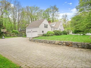 120 Rising Ridge Rd, Ridgefield, CT 06877