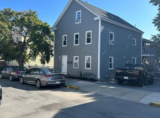 60 State St #2W, New Bedford, MA 02740
