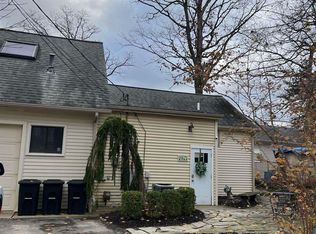 274 Baywood, Leonard, MI 48367