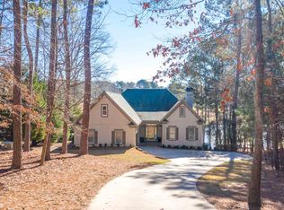 1140 Club Cove Dr, Greensboro, GA
