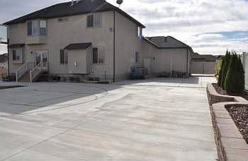 2nd image of 2916 W Iris Meadow Dr